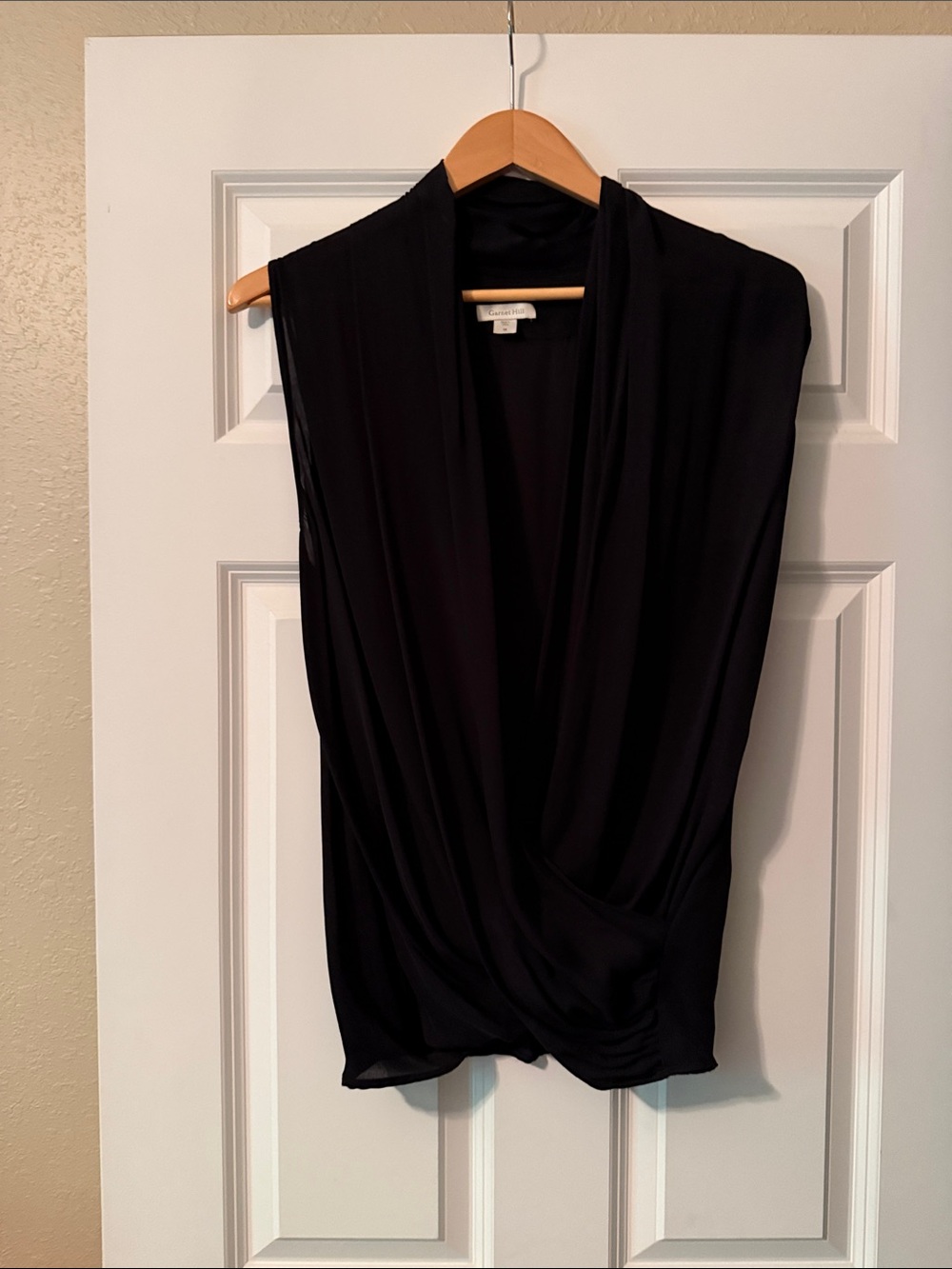 Garnet Hill Black Sleeveless Draped Front Blouse